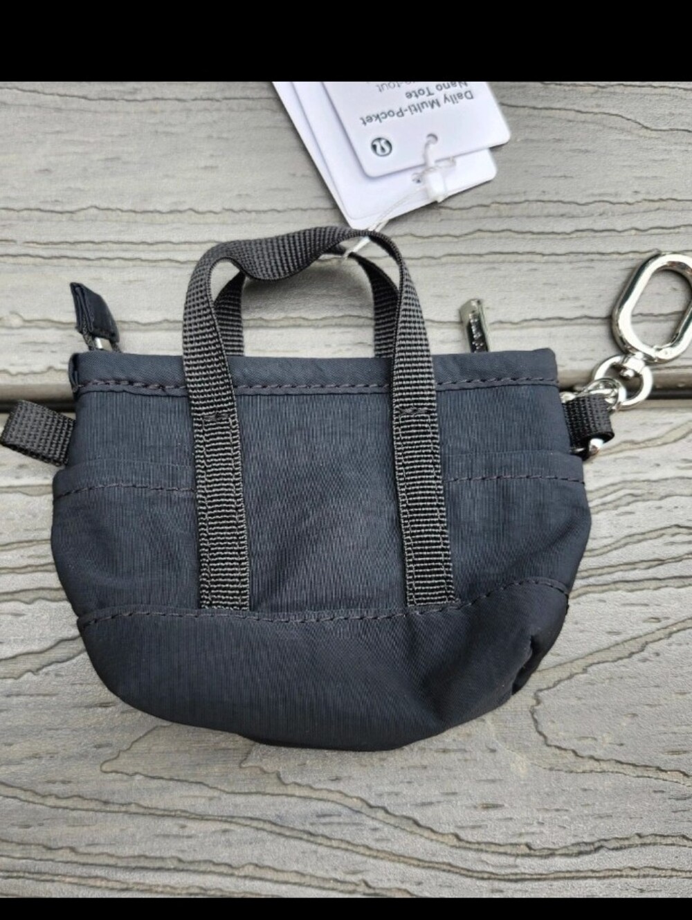 lululemon athletica Black Daily Multi-Pocket Nano Tote - Picture 6 of 8